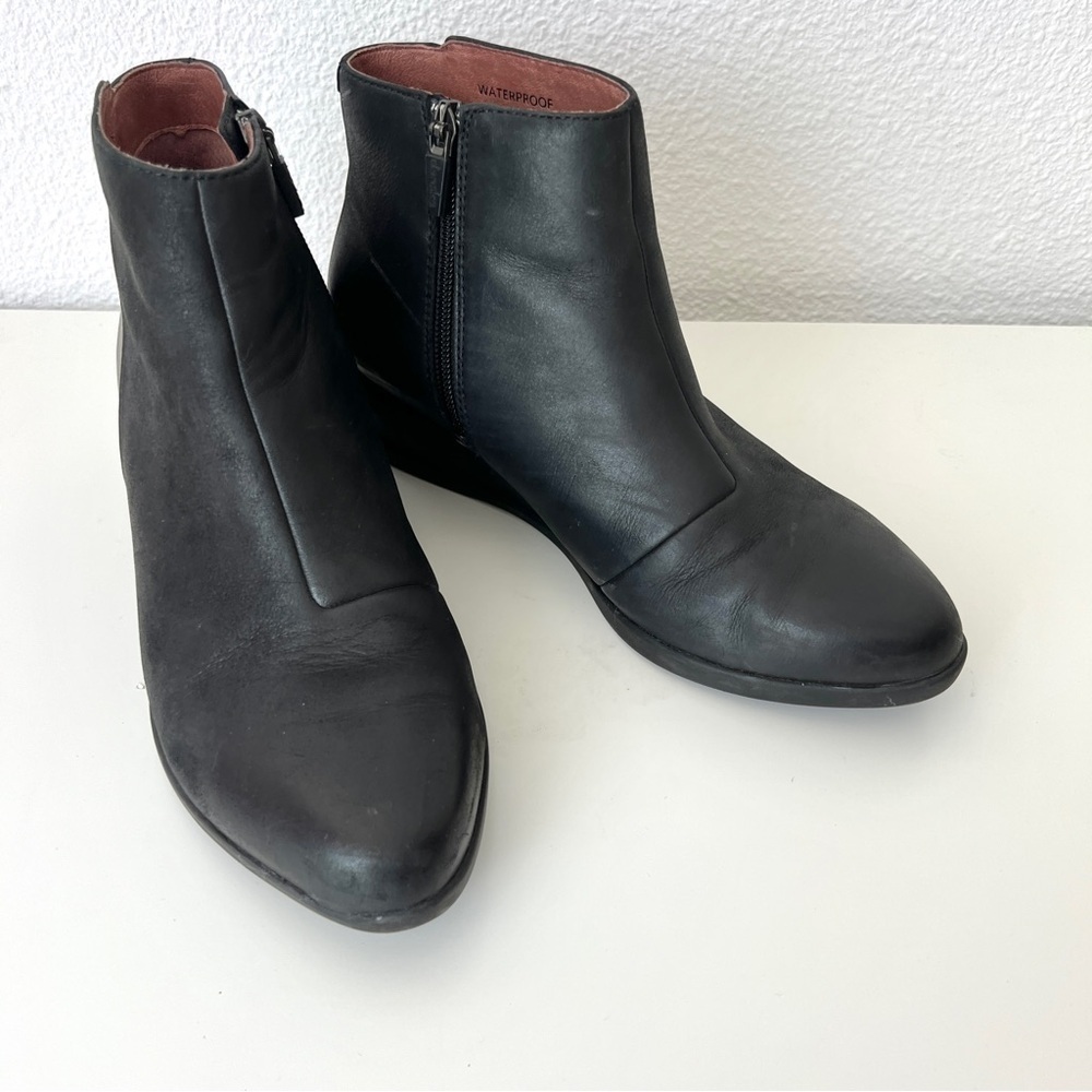Dansko Women’s Serenity Black Waterproof Leather Ankle Boot Bootie 36
